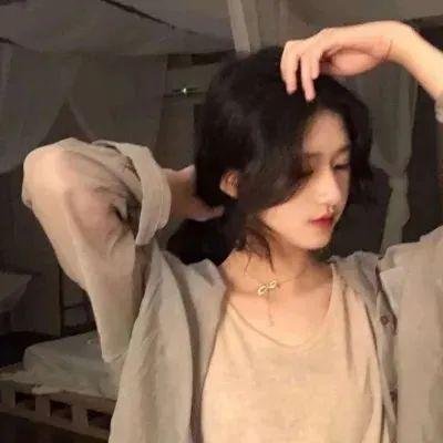 雅莉丝的照片